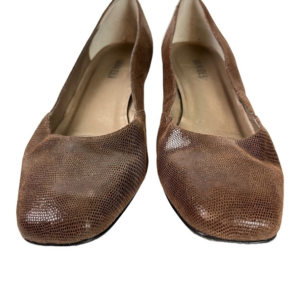 VAN ELI VANELI Genuine Leather Chocolate Brown Slip On Block Heel Pumps Shoes 11 - Picture 15 of 16